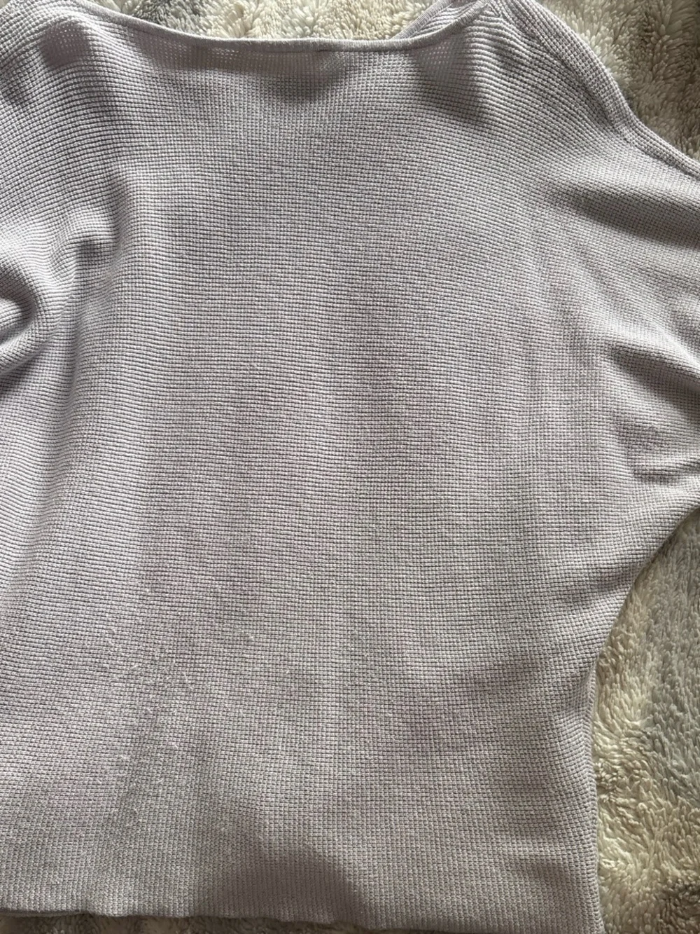 Cyrus Women's Lavender Crewneck Knit Sweater